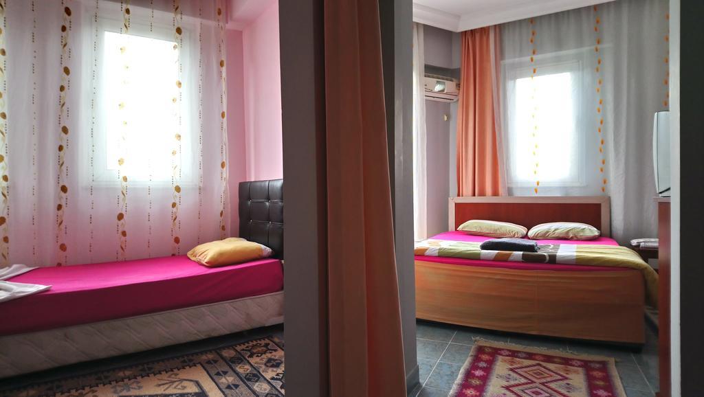 White Cat Sevgi Otel Antalya Zewnętrze zdjęcie